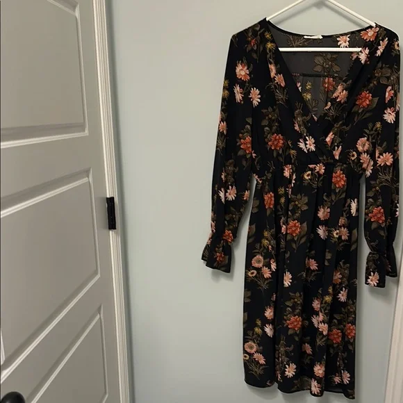 Soprano Pink and Black Smocked Wrap Dress with V-Neck - Picture 1 of 3